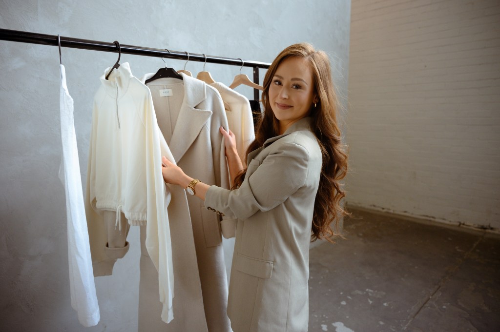 ingrid-sawyer-styling-press-shots